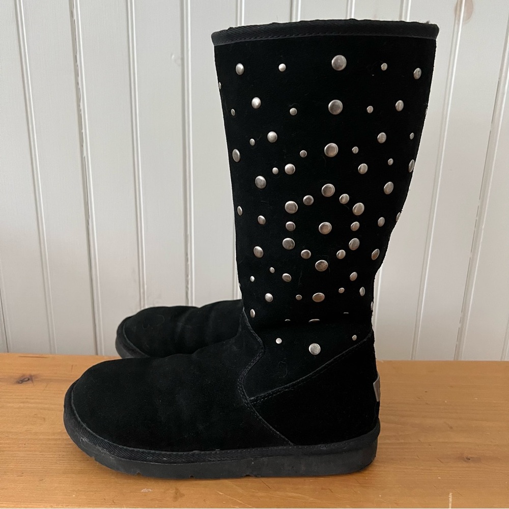 Authentic UGG ROCKSTAR Boots with Side Zip Black Size 8
